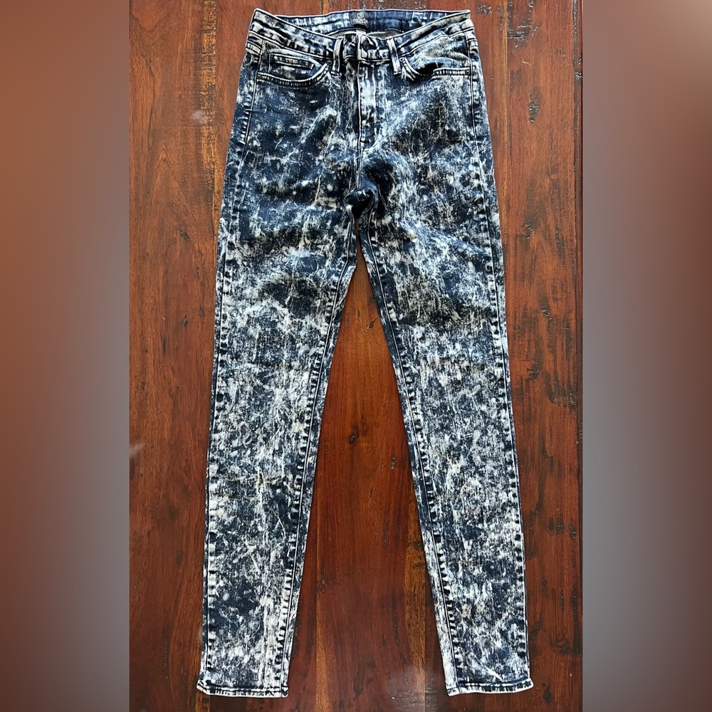Women’s Just Black Jeans 👖 Size 31